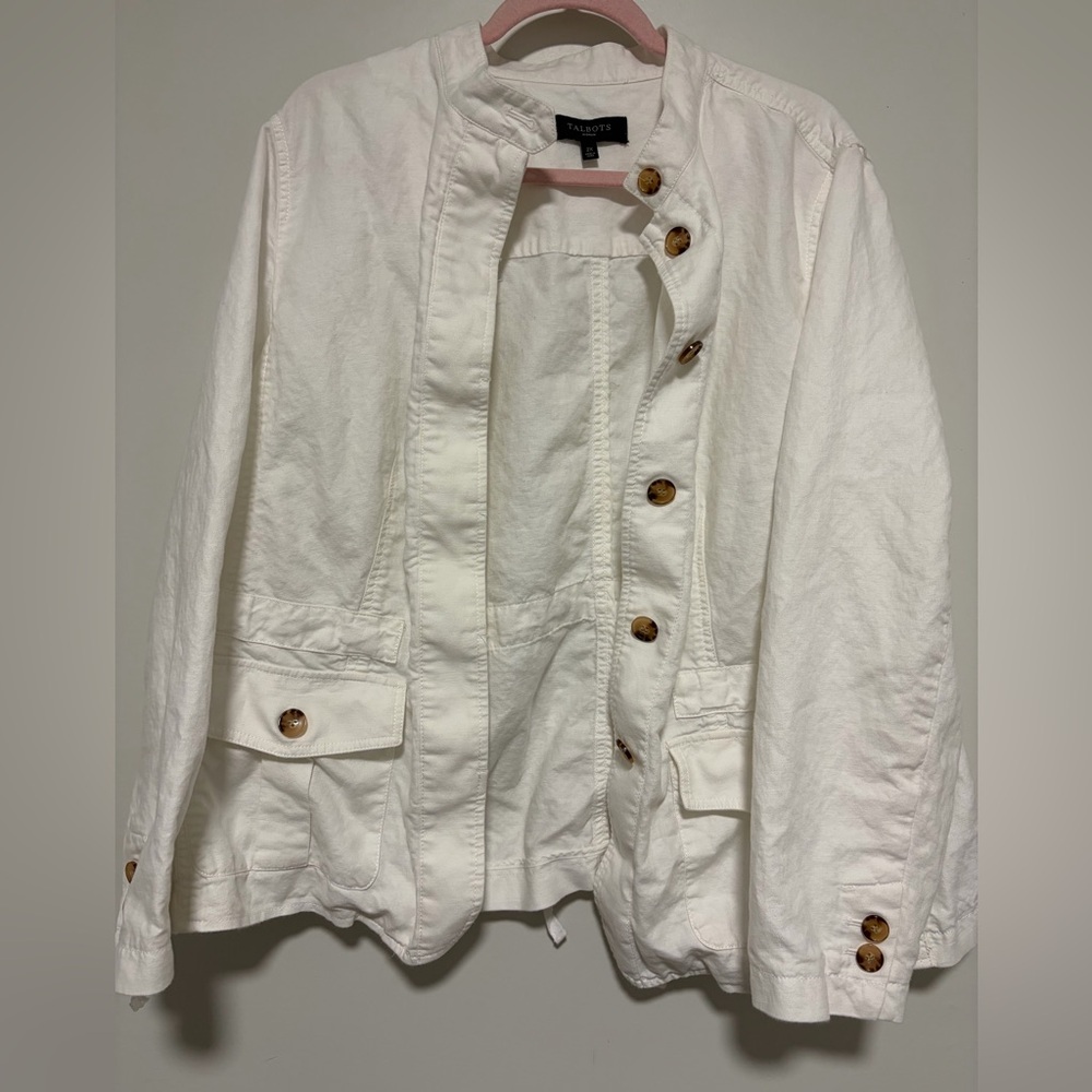 Talbots Women's Cream Utility Jacket with Brown Buttons